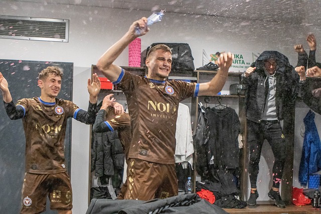 依赖俄罗斯 依赖俄罗斯